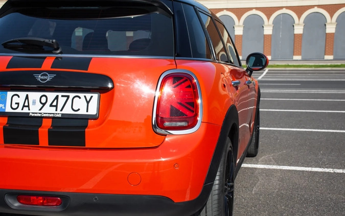 MINI Cooper cena 73900 przebieg: 76200, rok produkcji 2018 z Łódź małe 781